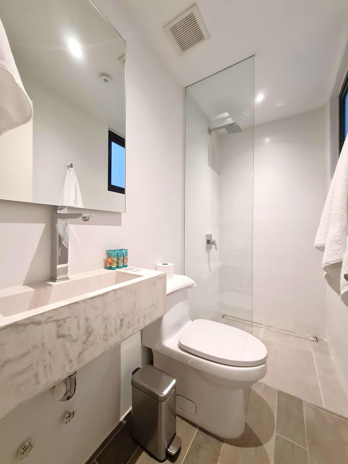 شقة Sunny 2Br With Pool In Casco Antiguo مدينة باناما المظهر الخارجي الصورة